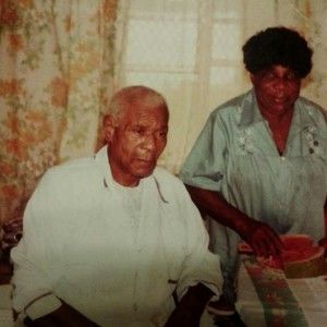 Meet your Posher, Maxine